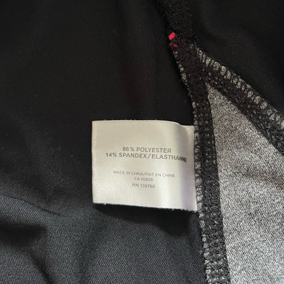 Maternity workout leggings size XL - Picture 5 of 6